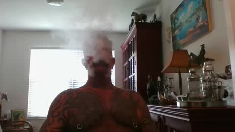 Snapshot of njdbear chatting on September 30, 2025, 4:01 pm Don online show from September 30, 2025, 4:01 pm