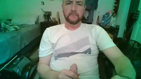njoefats420 online show from May 17, 2026, 10:50 pm