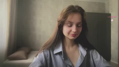Snapshot of no_rose_without_a_thorn chatting on May 21, 2026, 3:24 am Nora online show from May 21, 2026, 3:24 am