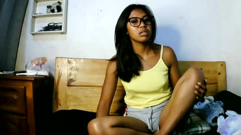 Snapshot of noa532 chatting on June 15, 2026, 11:34 am noa532 online show from June 15, 2026, 11:34 am