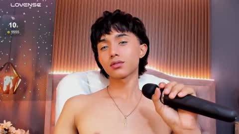 noa_03 online show from February 3, 2026, 3:28 pm