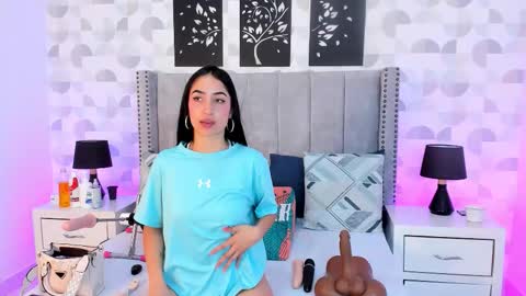 Snapshot of noa_morena chatting on October 11, 2025, 12:36 pm NATHALIA MORENO online show from October 11, 2025, 12:36 pm