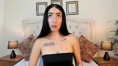 NATHALIA MORENO online show from June 16, 2026, 12:30 pm