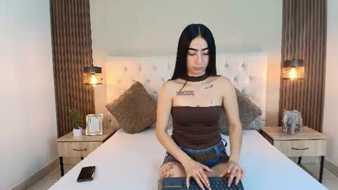 NATHALIA MORENO online show from June 20, 2026, 12:19 pm