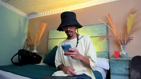 Noah online show from June 22, 2026, 4:09 am