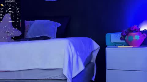 Noah  online show from December 18, 2025, 3:23 am