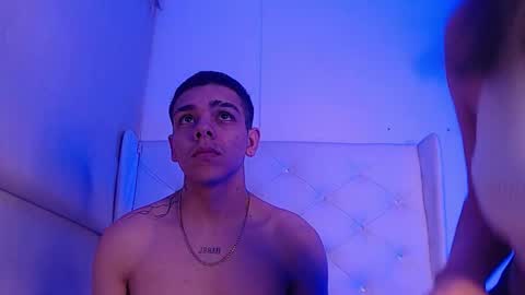 Snapshot of noah_and_kim69 chatting on January 6, 2026, 3:21 am Zoe online show from January 6, 2026, 3:21 am