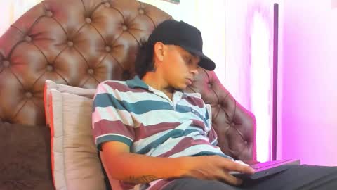 Noah Blake online show from September 25, 2025, 2:59 am