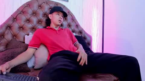 Noah Blake online show from October 3, 2025, 2:41 am