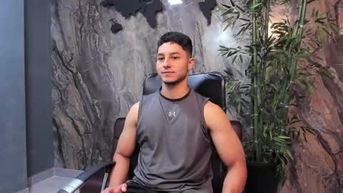 Noah online show from May 5, 2026, 3:31 pm