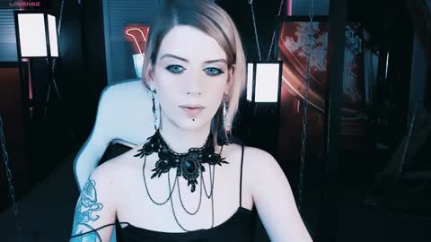 REAL name LiaDM are always open online show from January 8, 2025, 7:34 pm