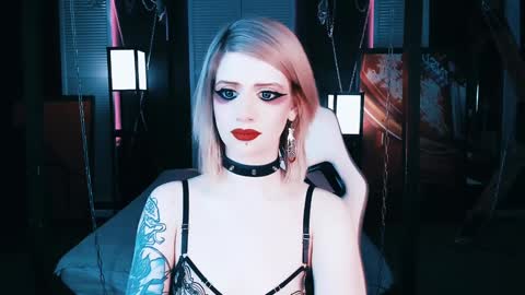 REAL name LiaDM are always open online show from February 7, 2025, 2:08 am