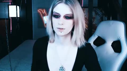 REAL name LiaDM are always open online show from March 3, 2025, 7:28 pm
