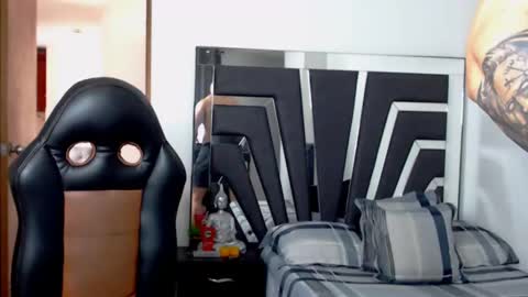 Snapshot of noah_harris01 chatting on December 1, 2024, 5:02 pm Noah Harris01 online show from December 1, 2024, 5:02 pm