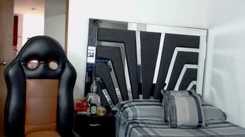 Snapshot of noah_harris01 chatting on February 21, 2025, 6:15 pm Noah Harris01 online show from February 21, 2025, 6:15 pm