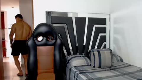 Snapshot of noah_harris01 chatting on October 22, 2025, 5:24 pm Noah Harris01 online show from October 22, 2025, 5:24 pm