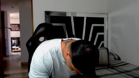 Snapshot of noah_harris01 chatting on October 25, 2025, 6:35 pm Noah Harris01 online show from October 25, 2025, 6:35 pm