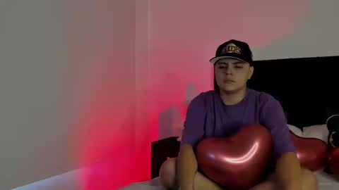 Snapshot of noah_jayden chatting on September 20, 2025, 6:09 pm Noah Jayden online show from September 20, 2025, 6:09 pm