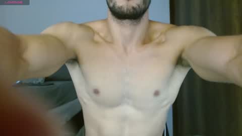 Snapshot of noah_jhonsonn chatting on January 28, 2025, 1:27 pm Noah online show from January 28, 2025, 1:27 pm