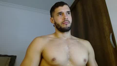Snapshot of noah_jhonsonn chatting on July 17, 2026, 11:39 am Noah online show from July 17, 2026, 11:39 am