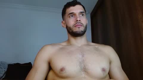 Snapshot of noah_jhonsonn chatting on July 27, 2026, 4:14 pm Noah online show from July 27, 2026, 4:14 pm