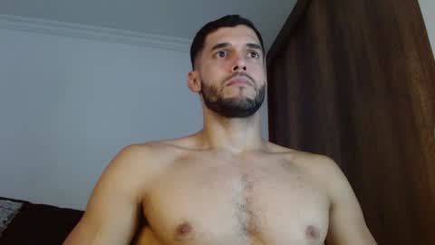 Snapshot of noah_jhonsonn chatting on July 28, 2026, 12:01 pm Noah online show from July 28, 2026, 12:01 pm