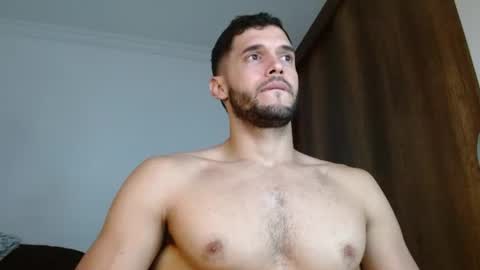 Snapshot of noah_jhonsonn chatting on July 29, 2026, 12:03 pm Noah online show from July 29, 2026, 12:03 pm