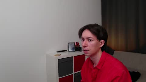 noah_lawson online show from September 13, 2025, 12:38 pm