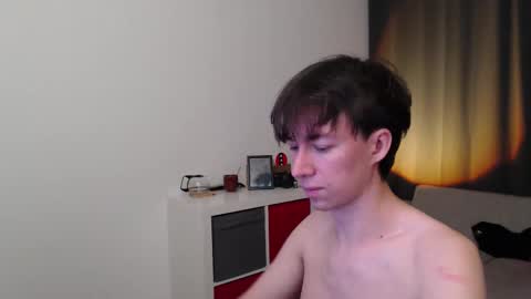 noah_lawson online show from September 14, 2025, 12:43 am