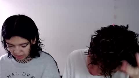 Snapshot of noah_martini chatting on December 17, 2024, 3:39 pm noah hehim online show from December 17, 2024, 3:39 pm