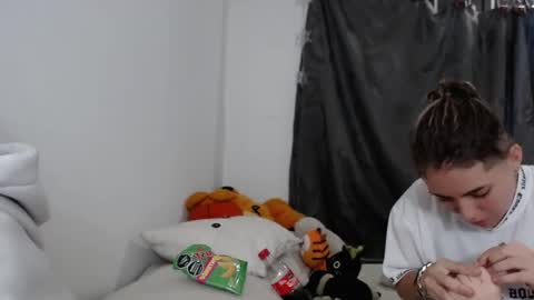 Snapshot of noah_martini chatting on January 12, 2025, 2:35 am noah hehim online show from January 12, 2025, 2:35 am