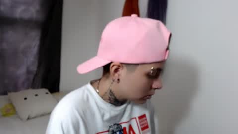 Snapshot of noah_martini chatting on February 11, 2025, 5:07 pm noah hehim online show from February 11, 2025, 5:07 pm