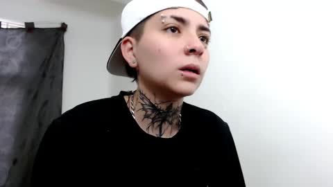 Snapshot of noah_martini chatting on March 5, 2025, 12:33 pm noah hehim online show from March 5, 2025, 12:33 pm