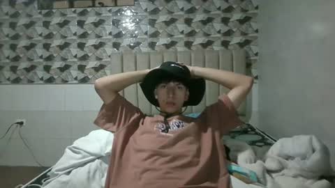 Snapshot of noah_mod chatting on June 30, 2026, 1:39 am noah_mod online show from June 30, 2026, 1:39 am