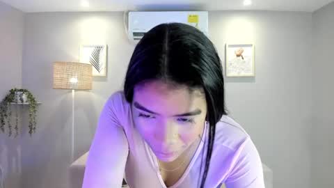 Noemy online show from June 4, 2026, 12:33 pm