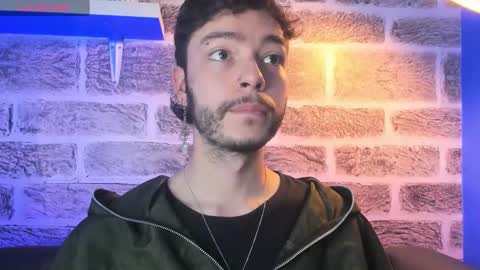 Snapshot of noah_ricci_ chatting on October 14, 2025, 12:50 pm    online show from October 14, 2025, 12:50 pm