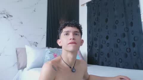 noah tyler  online show from May 7, 2026, 6:46 pm