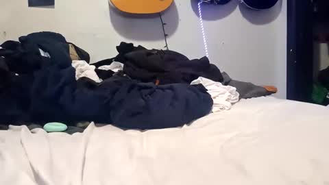 Snapshot of noah_wesley chatting on November 22, 2025, 6:01 am Noah Wesley online show from November 22, 2025, 6:01 am