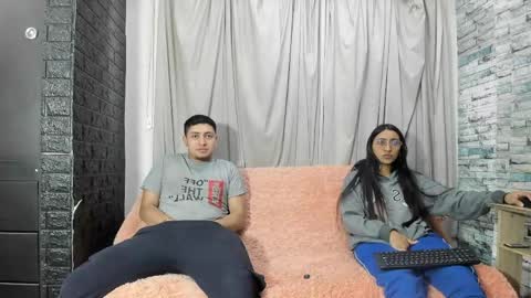 Noahandbunny online show from April 30, 2026, 11:27 am