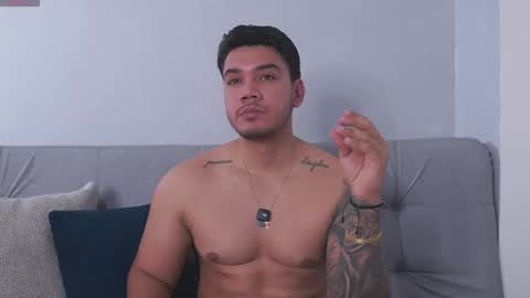 Noah Avery online show from March 4, 2026, 12:33 pm