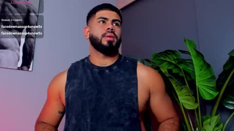 Snapshot of noahcrux chatting on February 11, 2026, 9:20 pm Noah online show from February 11, 2026, 9:20 pm