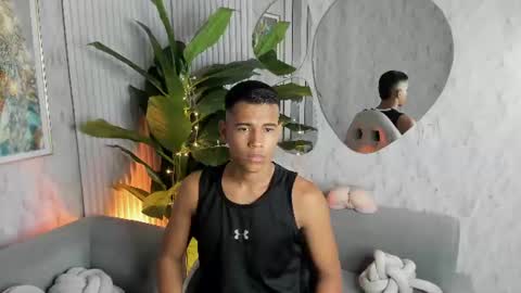 Snapshot of noahdark_ chatting on June 30, 2026, 1:50 am NOAH online show from June 30, 2026, 1:50 am