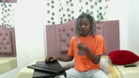 Snapshot of noahjhonson69 chatting on June 10, 2026, 11:31 am noah online show from June 10, 2026, 11:31 am