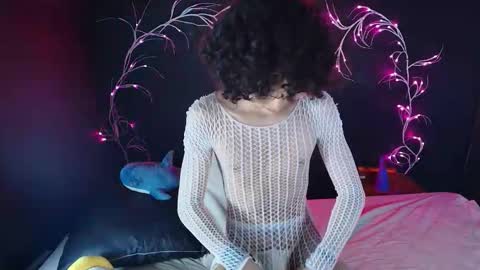 Noah Xtar online show from November 14, 2025, 8:02 am