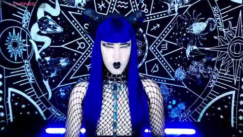 Snapshot of noamy_666 chatting on October 2, 2025, 11:45 pm caroline online show from October 2, 2025, 11:45 pm