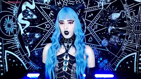 Snapshot of noamy_666 chatting on October 8, 2025, 12:08 am caroline online show from October 8, 2025, 12:08 am