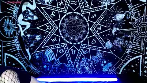 Snapshot of noamy_666 chatting on October 13, 2025, 12:21 am caroline online show from October 13, 2025, 12:21 am