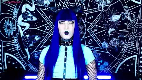 Snapshot of noamy_666 chatting on October 17, 2025, 12:47 am caroline online show from October 17, 2025, 12:47 am