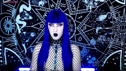 Snapshot of noamy_666 chatting on October 30, 2025, 2:02 am caroline online show from October 30, 2025, 2:02 am