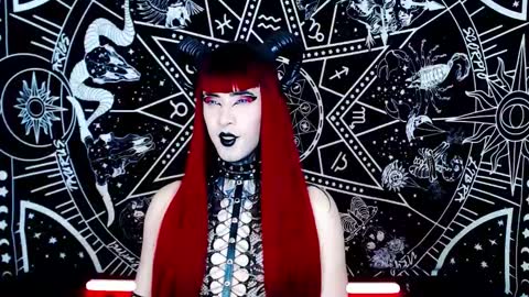 caroline online show from November 7, 2025, 2:00 am